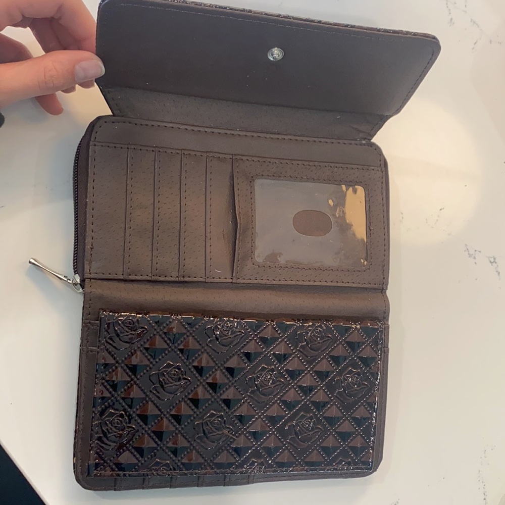Wallet - Picture 2 of 3